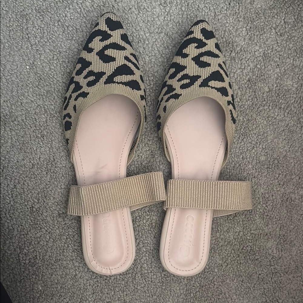 Stylish Beige and Black Women's Mules